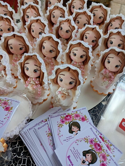Lembrancinha Primeira Eucaristia Menina em Biscuit 1