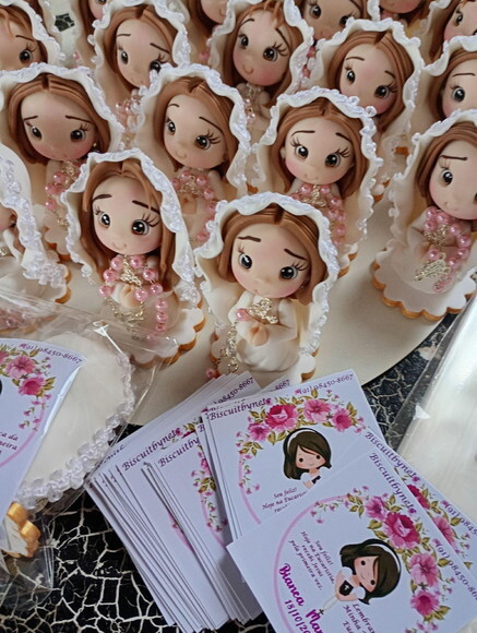 Lembrancinha Primeira Eucaristia Menina em Biscuit 1