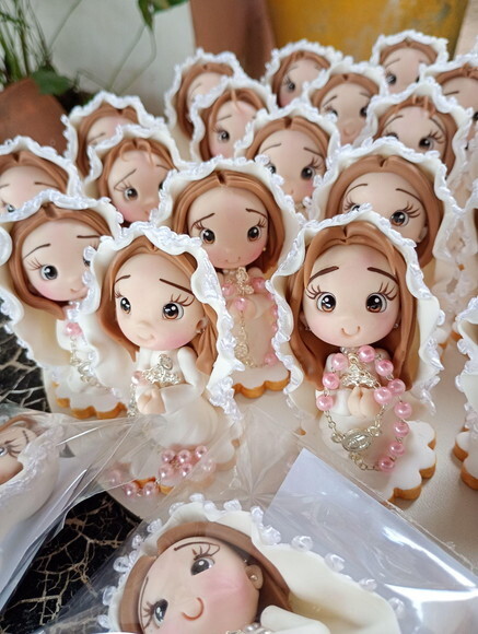 Lembrancinha Primeira Eucaristia Menina em Biscuit 1