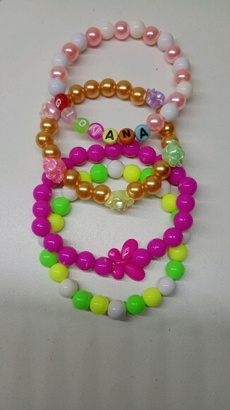 Lembrancinhas Pulseira da Amizade com Nome Ref. a Unidade.
