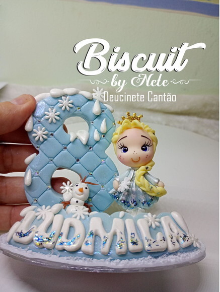 Mini Topo Frozen em Biscuit