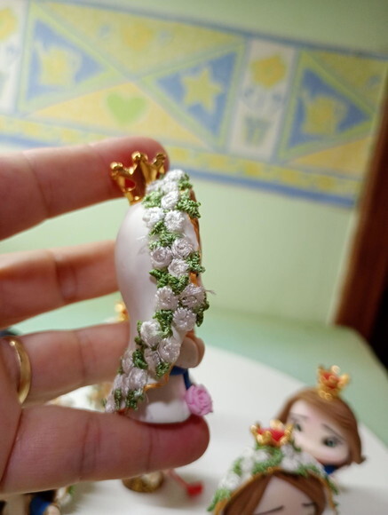 Nossa Senhora de Lourdes em Biscuit para Oratório