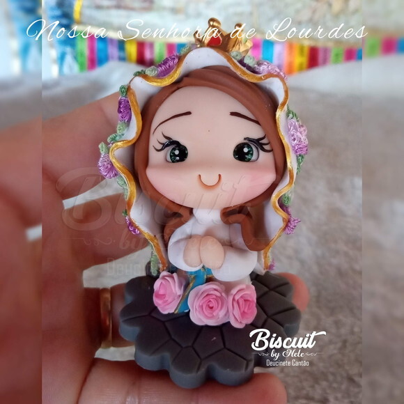 Nossa Senhora de Lourdes em Biscuit para Oratório