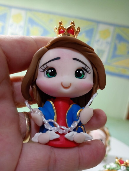 Nossa Senhora Desatadora de Todos os Nós em Biscuit