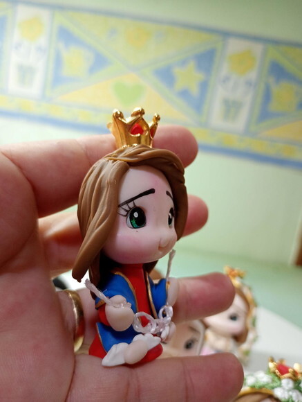 Nossa Senhora Desatadora de Todos os Nós em Biscuit
