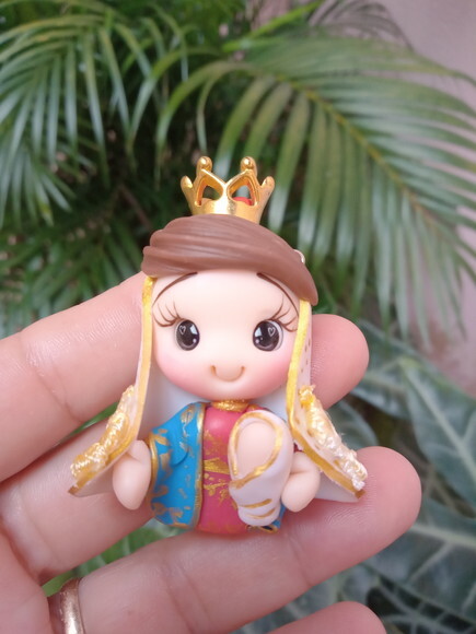 Pingentes Nossa Senhora do Amparo em Biscuit