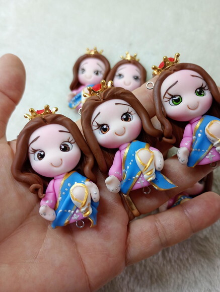Pingentes p/ Terços Nossa Senhora do Rosário em Biscuit.