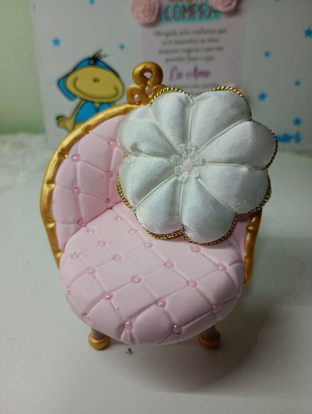 Poltrona Princesa em Biscuit
