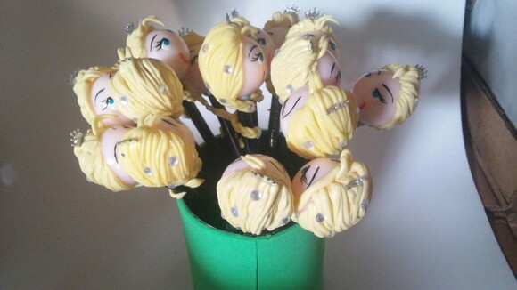 Ponteira de Lápis Elza Frozen em Biscuit