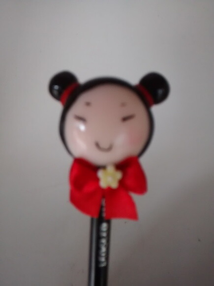 Ponteira de Lápis Pucca em Biscuit