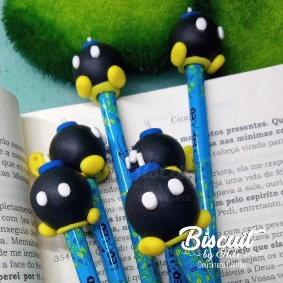Ponteira de Lápis Turma do Mário Bros Bomb Omb em Biscuit.