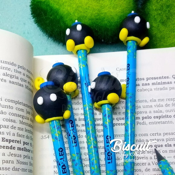 Ponteira de Lápis Turma do Mário Bros Bomb Omb em Biscuit.