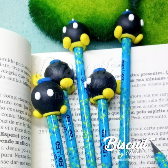 Ponteira de Lápis Turma do Mário Bros Bomb Omb em Biscuit.
