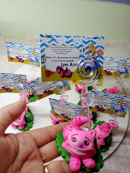 Porta Recado Gato Risonho da Alice em Biscuit