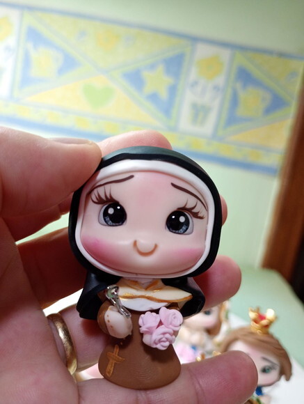 Santa Terezinha em Biscuit para Oratório