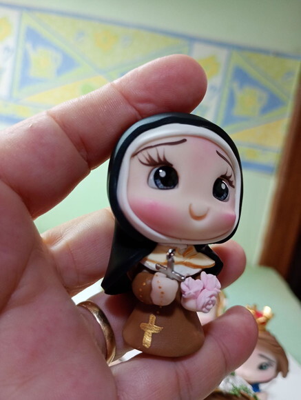 Santa Terezinha em Biscuit para Oratório