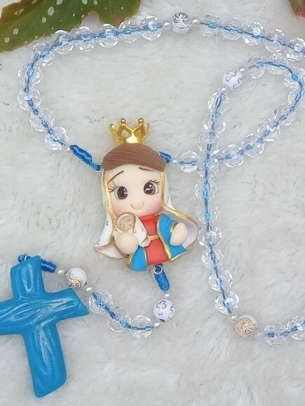 Terço Maria Passa na Frente em Biscuit.