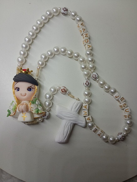 Terço Nossa Senhora de Fátima em Biscuit