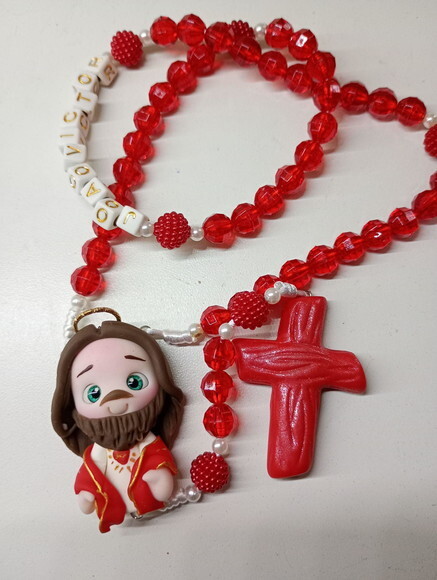 Terço Sagrado Coração de Jesus com Nome em Biscuit