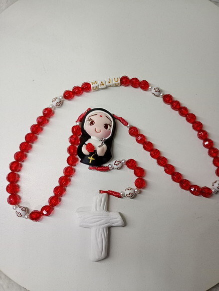 Terço Santa Rita em Biscuit com Nome