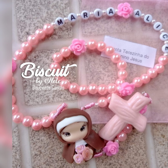 Terços Santa Terezinha com Nome em Biscuit.