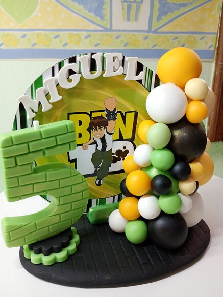 Topo Ben 10 em Biscuit