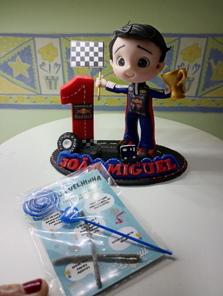 Topo de Bolo Fórmula 1 em Biscuit