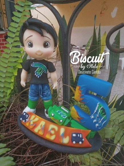 Topo de Bolo Hot Wheels em Biscuit