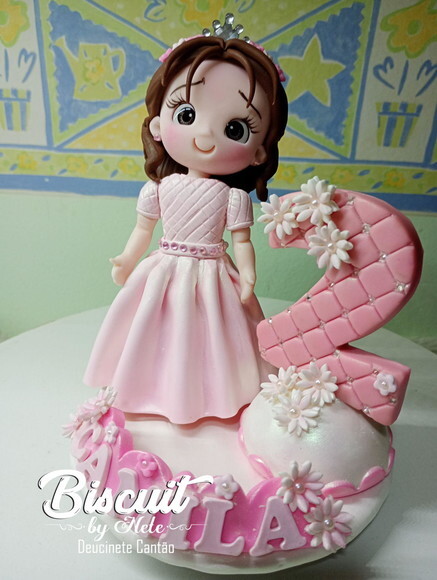 Topo de Bolo Princesinha em Biscuit