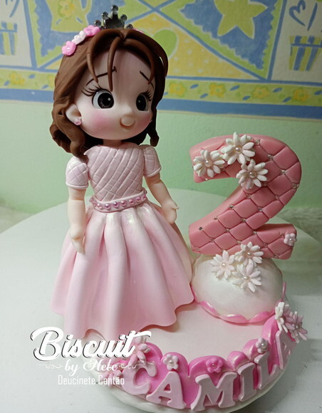 Topo de Bolo Princesinha em Biscuit