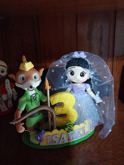 Topo de Bolo Robin Hood em Biscuit