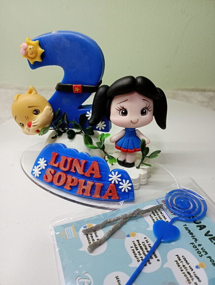 Topo de Bolo Show da Luna em Biscuit