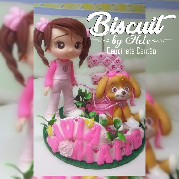 Topo de Bolo Skye Patrulha Canina em Biscuit.