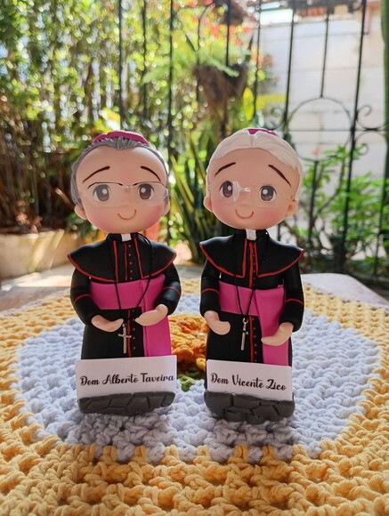 Toy Arcebispo em Biscuit 1