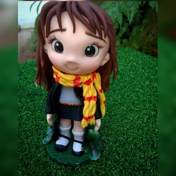 Toy Colecionável Hermione Granger da Saga Harry Potter