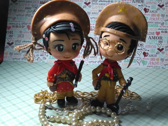Toy Colecionável Maria Bonita e Lampião