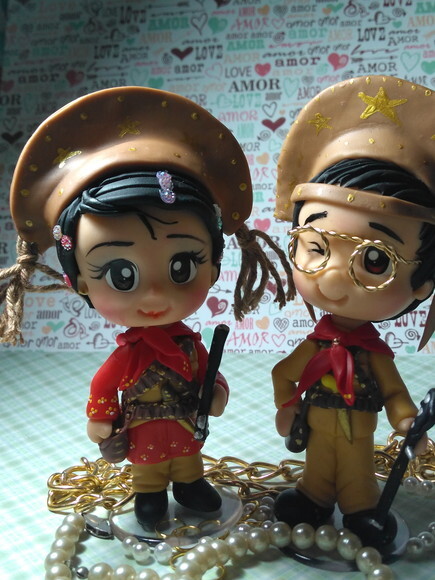 Toy Colecionável Maria Bonita e Lampião