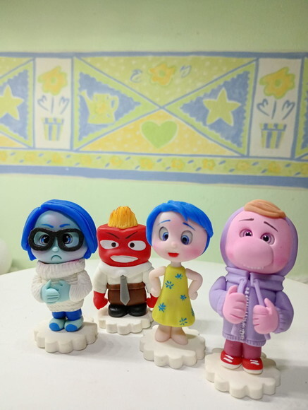 Toy Mini Divertidamente em Biscuit Turma com 4