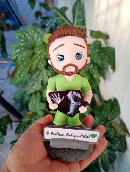 Toy Ortopedista em Biscuit