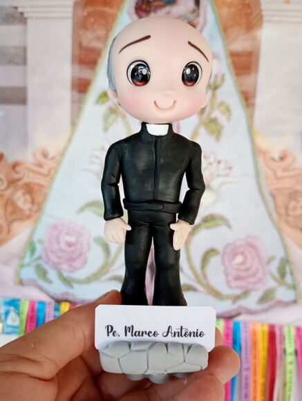 Toy Padre em Biscuit 1