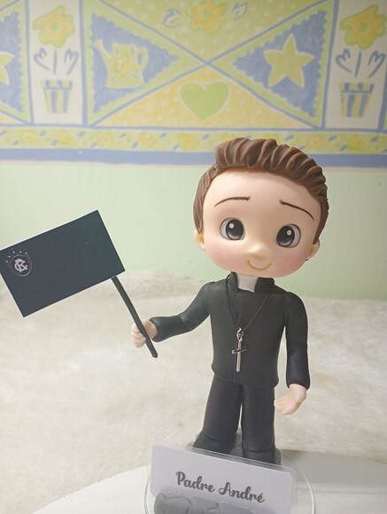 Toy Padre Torcedor em Biscuit