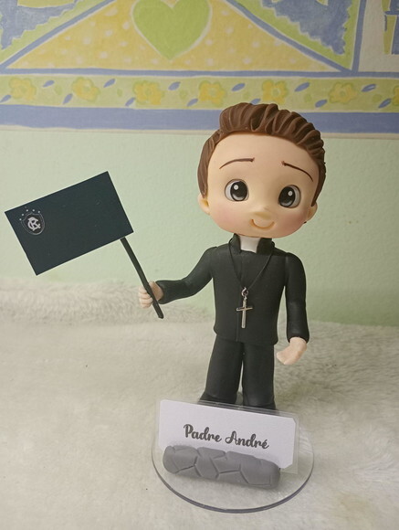 Toy Padre Torcedor em Biscuit