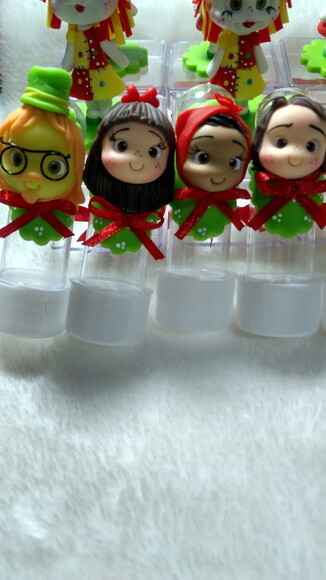 Tubetes Turma do Sítio do Pica Pau Amarelo em Biscuit