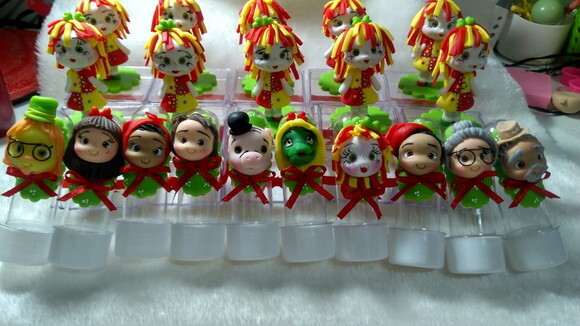 Tubetes Turma do Sítio do Pica Pau Amarelo em Biscuit