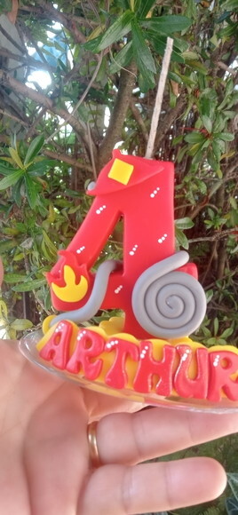 Vela Personalizada Bombeiro em Biscuit