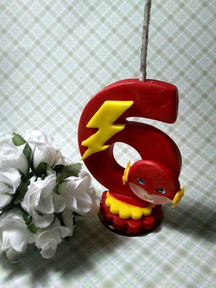 Vela Personalizada Flash em Biscuit