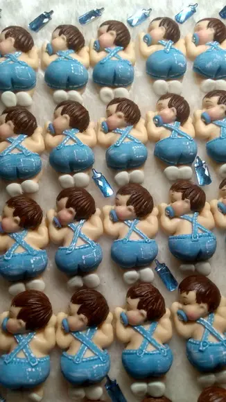30 Lembrancinha Bebê Bumbum Menino Biscuit