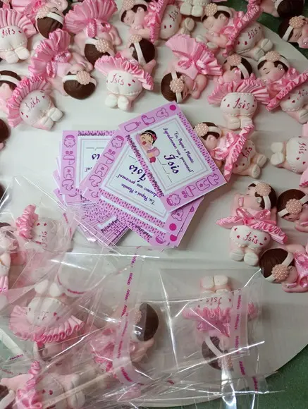 30 Lembrancinhas Bebê com Tiara em Biscuit
