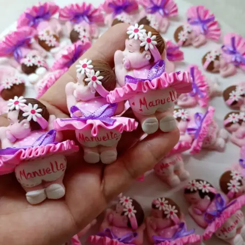 30 Lembrancinhas Bebê Soneca com Guirlanda Biscuit