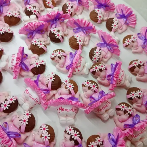 30 Lembrancinhas Bebê Soneca com Guirlanda Biscuit